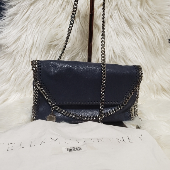 Sling Bag - Picture 4 of 6